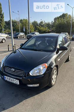 Седан Hyundai Accent 2008 в Киеве