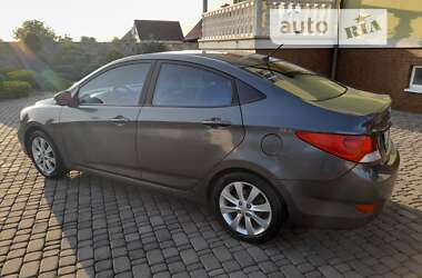 Седан Hyundai Accent 2011 в Луцьку