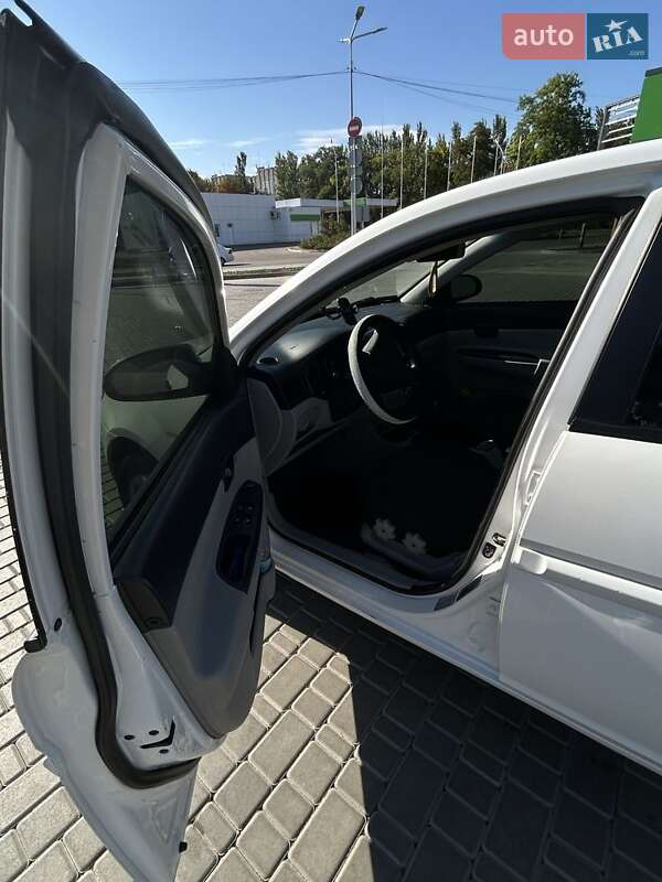 Седан Hyundai Accent 2008 в Кропивницком