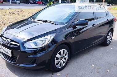 Седан Hyundai Accent 2013 в Запорожье