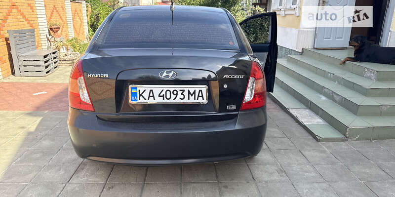 Седан Hyundai Accent 2006 в Києві