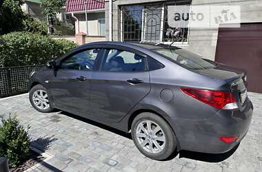 Седан Hyundai Accent 2012 в Одессе