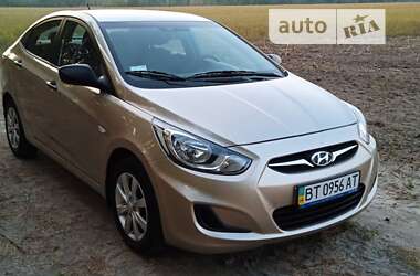 Седан Hyundai Accent 2011 в Кобеляках