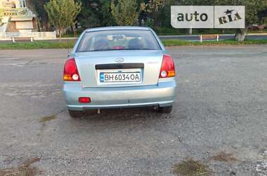 Седан Hyundai Accent 2004 в Белгороде-Днестровском