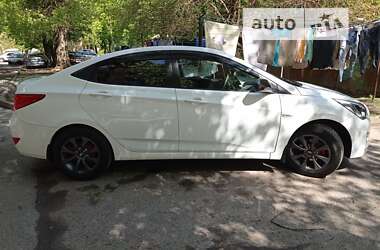 Седан Hyundai Accent 2016 в Києві