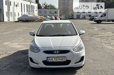 Седан Hyundai Accent 2019 в Києві