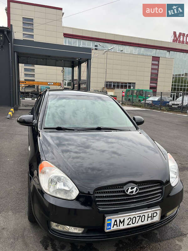 Hyundai Accent 2008