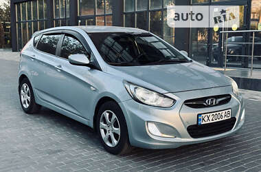 Хэтчбек Hyundai Accent 2012 в Полтаве