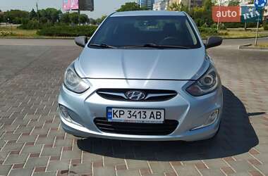 Седан Hyundai Accent 2011 в 
