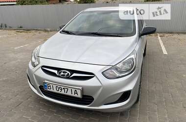 Седан Hyundai Accent 2011 в Козельщине