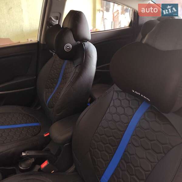 Седан Hyundai Accent 2012 в Миколаєві
