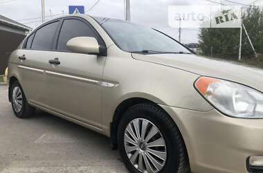 Седан Hyundai Accent 2007 в Петропавловской Борщаговке