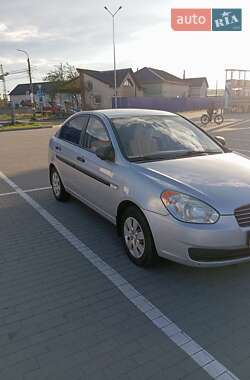 Седан Hyundai Accent 2008 в Калуше