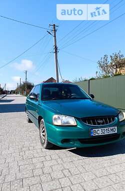 Лифтбек Hyundai Accent 2002 в Львове