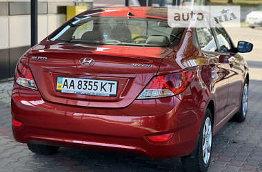 Седан Hyundai Accent 2011 в Виннице