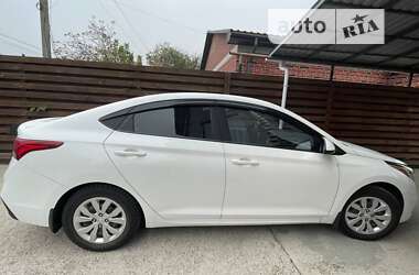 Седан Hyundai Accent 2018 в Києві