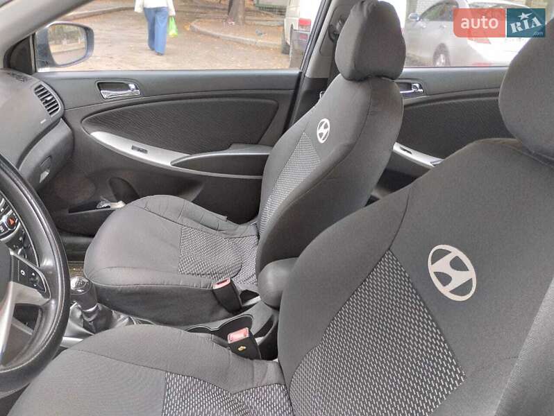 Седан Hyundai Accent 2011 в Харькове