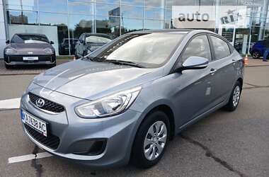 Седан Hyundai Accent 2019 в Києві