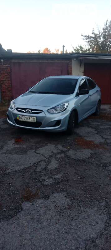 Седан Hyundai Accent 2012 в Харькове