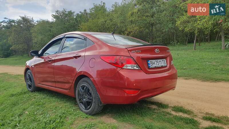 Седан Hyundai Accent 2012 в Одесі