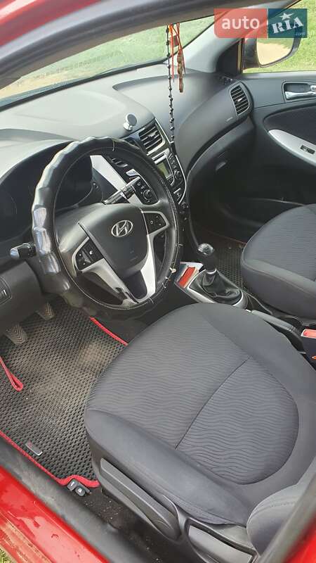 Седан Hyundai Accent 2012 в Одесі