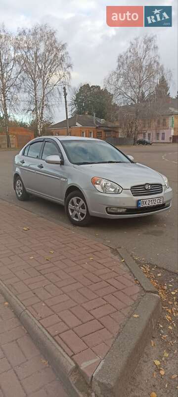 Седан Hyundai Accent 2007 в Ромнах