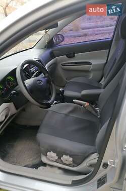 Седан Hyundai Accent 2008 в Харькове