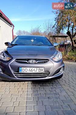 Седан Hyundai Accent 2011 в Збаражі