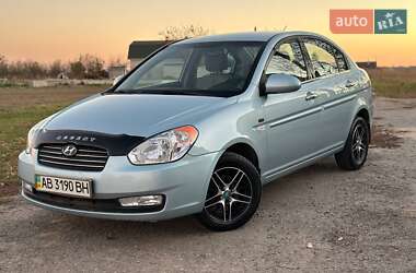 Седан Hyundai Accent 2009 в Виннице