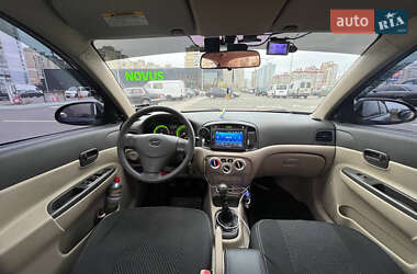 Седан Hyundai Accent 2009 в Киеве