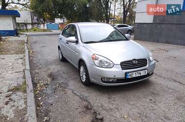 Седан Hyundai Accent 2008 в Днепре