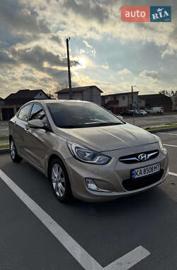 Седан Hyundai Accent 2011 в Києві