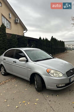 Седан Hyundai Accent 2008 в Долине