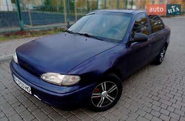 Седан Hyundai Accent 1995 в Одессе