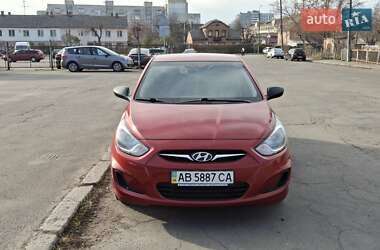 Седан Hyundai Accent 2013 в Вінниці