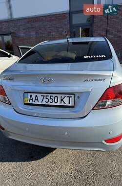 Седан Hyundai Accent 2011 в Києві