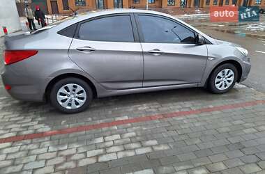 Седан Hyundai Accent 2018 в Киеве