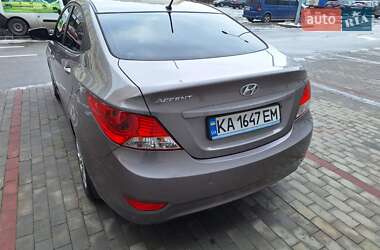 Седан Hyundai Accent 2018 в Киеве