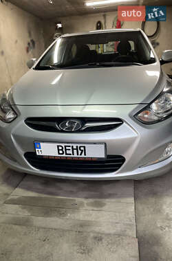 Седан Hyundai Accent 2012 в Одесі