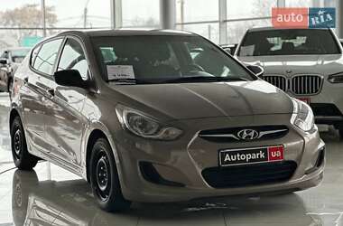 Хэтчбек Hyundai Accent 2013 в Одессе