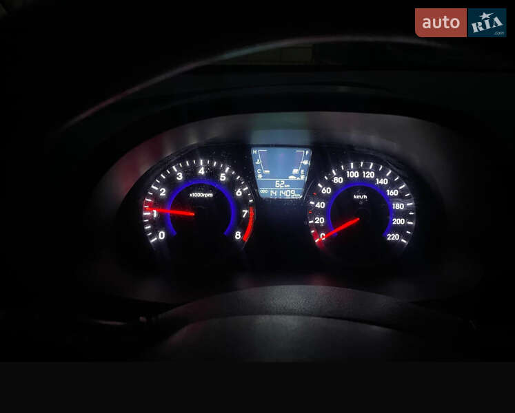Седан Hyundai Accent 2014 в Львові