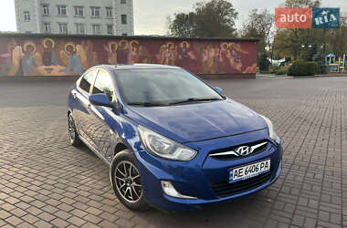 Седан Hyundai Accent 2012 в Кам'янському