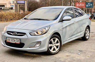 Седан Hyundai Accent 2011 в Харкові