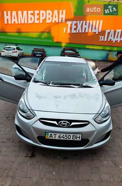 Седан Hyundai Accent 2012 в 