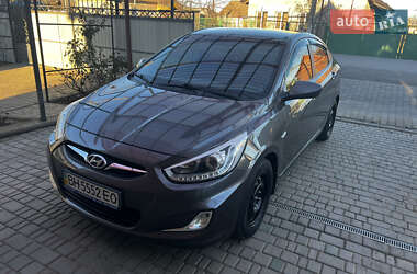 Седан Hyundai Accent 2013 в Одессе