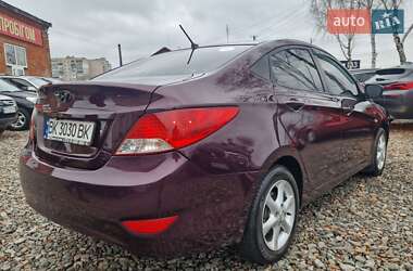 Седан Hyundai Accent 2011 в Смеле