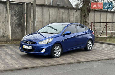 Седан Hyundai Accent 2012 в Лубнах