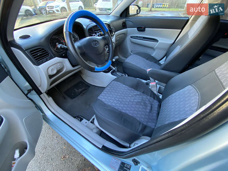 Седан Hyundai Accent 2008 в Одессе