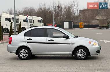 Седан Hyundai Accent 2009 в Одессе