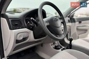 Седан Hyundai Accent 2009 в Одессе